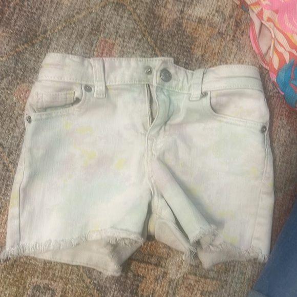 Girls Cat & Jack Cutout Swimsuit and 2 Shorts Lot (Small 6/6x) - Picture 2 of 7